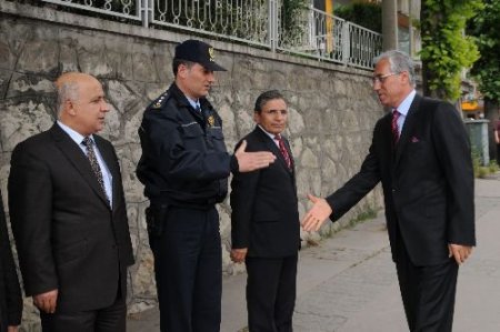 karabuk il emniyet muduru gorevine basladi