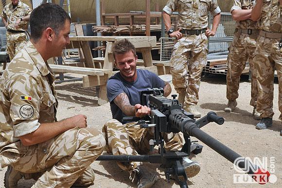 Beckham Afganistana transfer oldu! 2