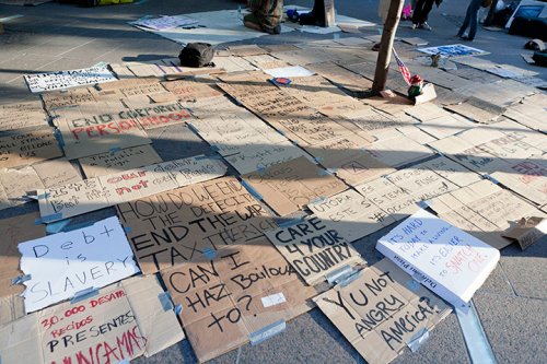 Dünya kapitalizmi protesto etti 6