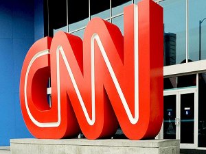 CNN sonunda özür diledi