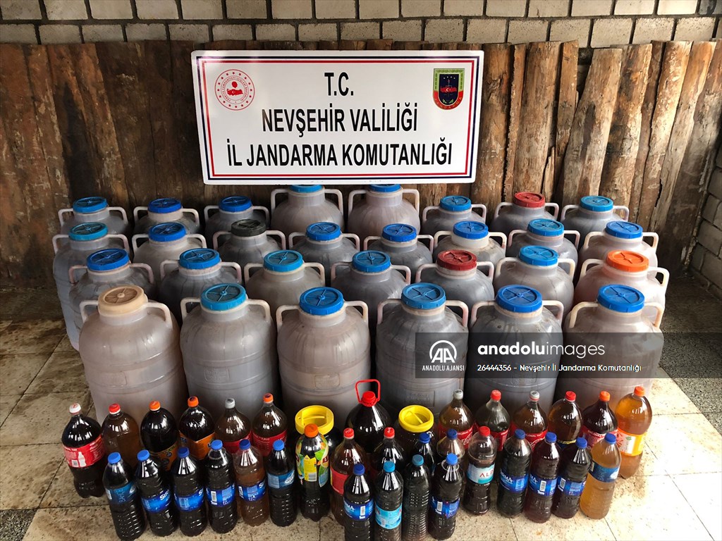 Nevşehir'de 1447 litre kaçak şarap ele geçirildi!