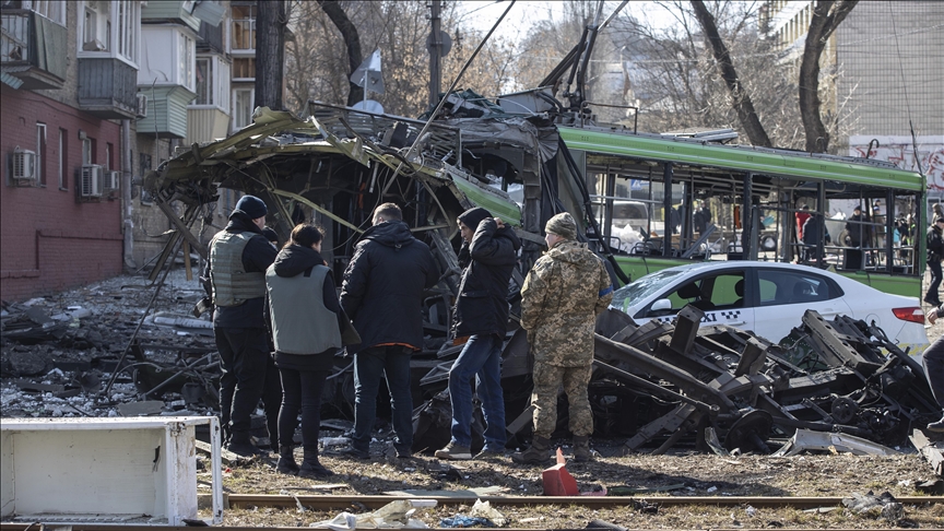 Rusya Savunma Bakanlığı: Seyir füzeleri ile Ukrayna’da askeri yerleri vurduk!