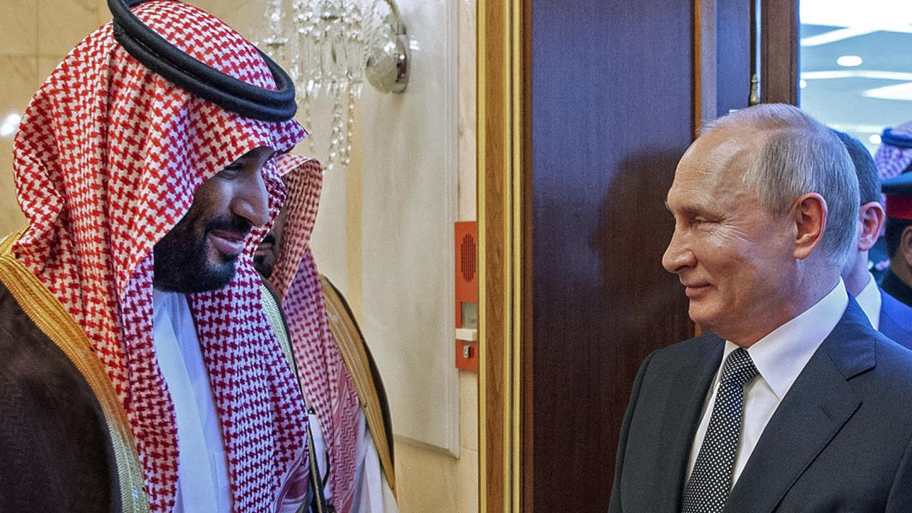 Putin, Suudi Arabistan Veliaht Prensi Bin Selman ile Rusya'daki olayları görüştü