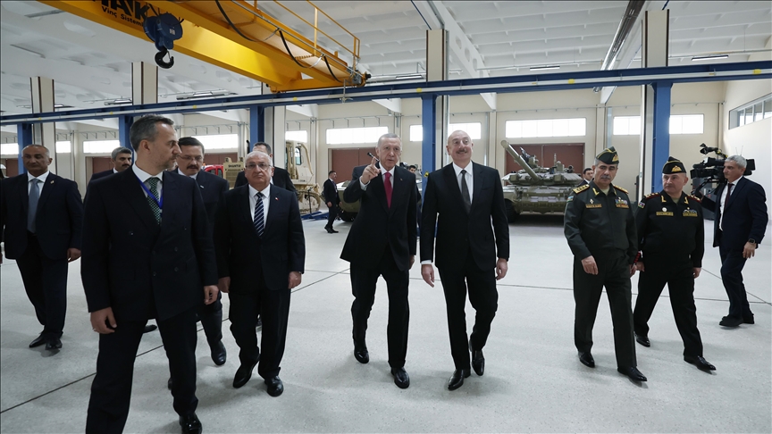 Erdoğan ve Aliyev, modernize edilen Nahçıvan Askeri Kompleksi'nin açılışını yaptı