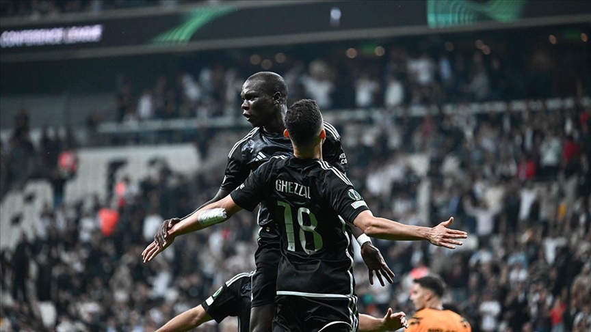 Beşiktaş'ta 5 futbolcu kadro dışı bırakıldı