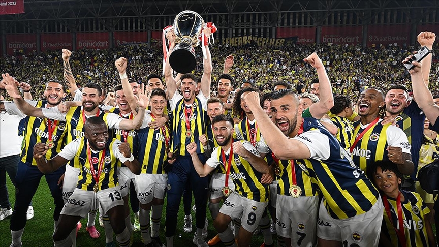 Fenerbahçe 2023'te kupa hasretini sonlandırdı