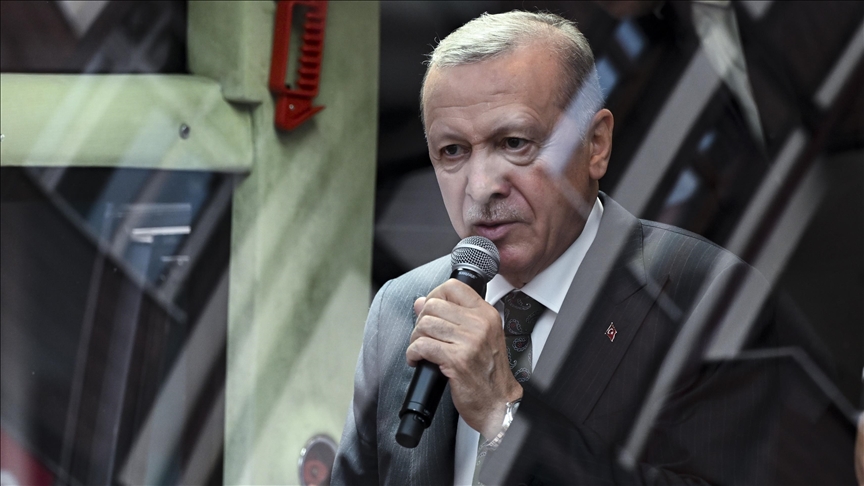 Cumhurbaşkanı Erdoğan, Rize'nin Güneysu ilçesinde halka hitap etti
