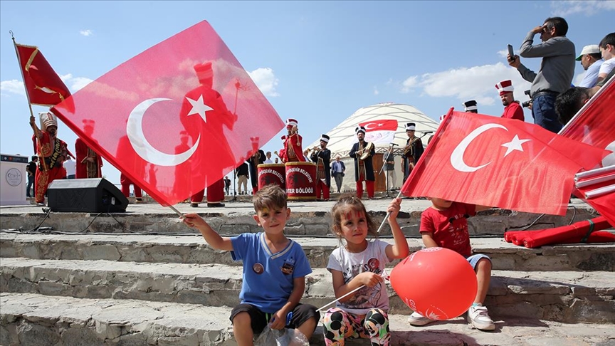 Muş'ta Malazgirt Zaferi'nin 953. Yıl dönümü etkinlikleri başladı