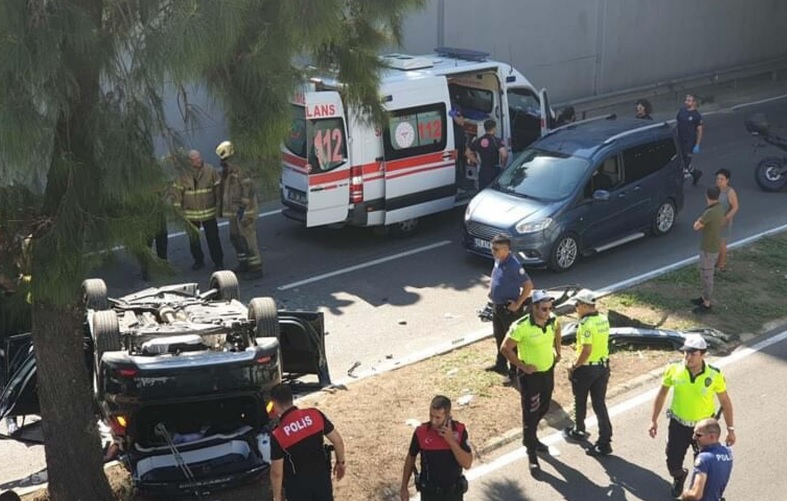 İzmir'de hastane yolunda facia / 3 kadın hayatını kaybetti!