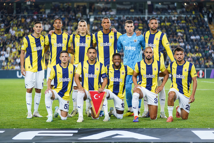 Fenerbahçe, UEFA Avrupa Ligi'ne galibiyetle başladı