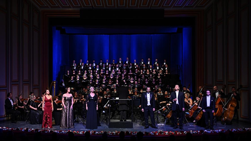 Ankara Devlet Opera ve Balesi yeni sanat sezonunu "Gala Konser" ile açtı