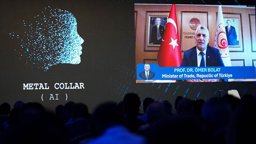 Bolat: Yapay zekanın gelişmesiyle yeni meslek ve iş imkanlarının doğacağını söylemek mümkündür