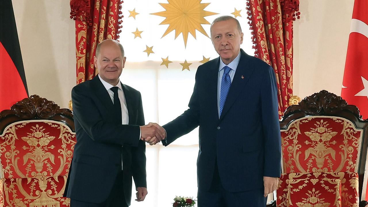 Cumhurbaşkanı Erdoğan, Almanya Başbakanı Scholz'u kabul etti