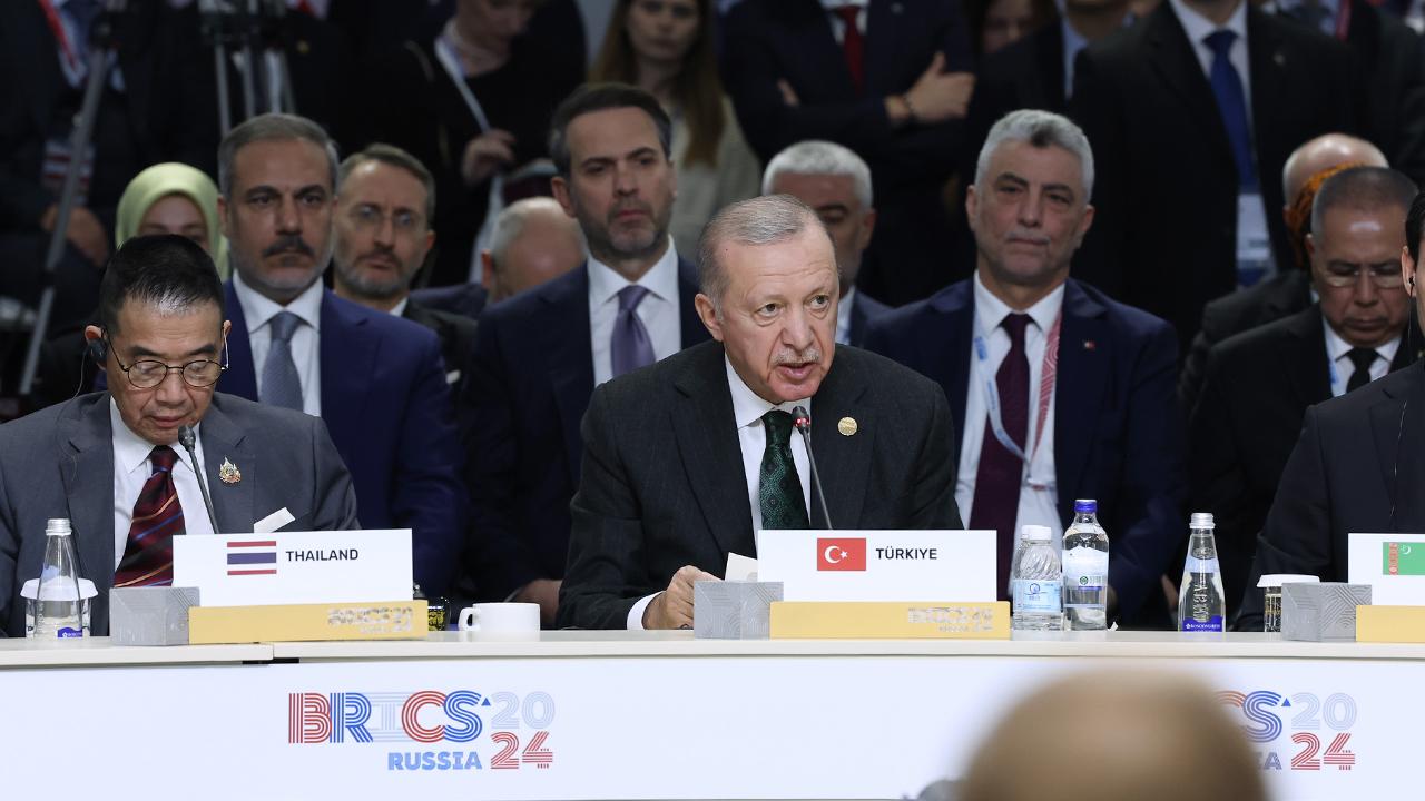 Erdoğan: (TUSAŞ'a) Bu alçakça saldırı, Türkiye'nin terörü bertaraf etme kararlılığını perçinlemiştir