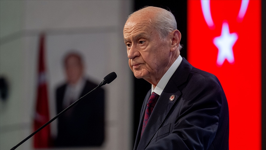 Bahçeli: Türkler ile Kürtlerin birbirini sevmesi farzdır