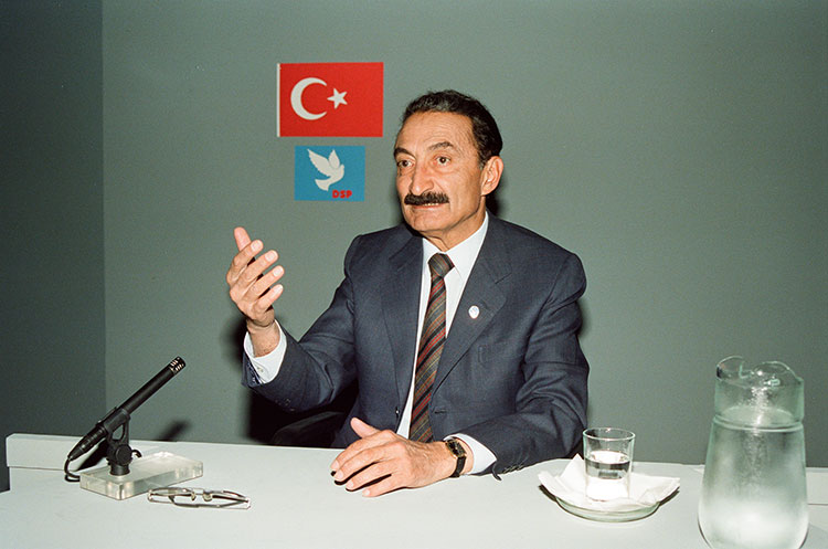 Bülent Ecevit'in vefatının üzerinden 18 yıl geçti!