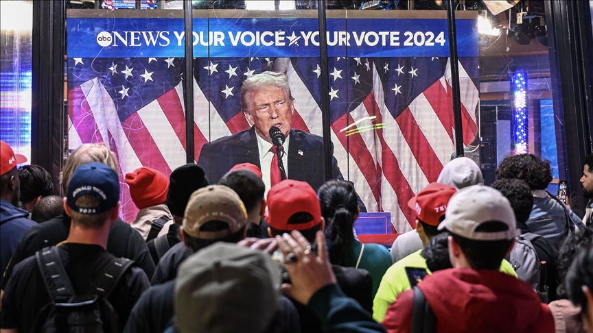 FLAŞ.. FLAŞ.. DONALD TRUMP BAŞKANLIĞINI İLAN ETTİ!