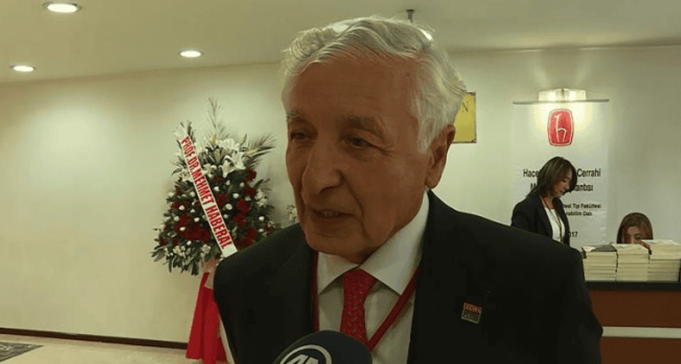 ‘İlklerin’ karaciğer cerrahı Prof.Dr.Münci Kalayoğlu hayatını kaybetti