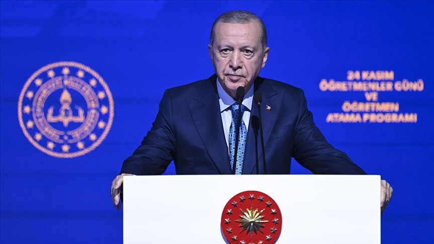 Erdoğan: Türkiye Yüzyılı Maarif Modeli ile bilimsel yaklaşıma dayanan eğitim anlayışını hayata geçiriyoruz