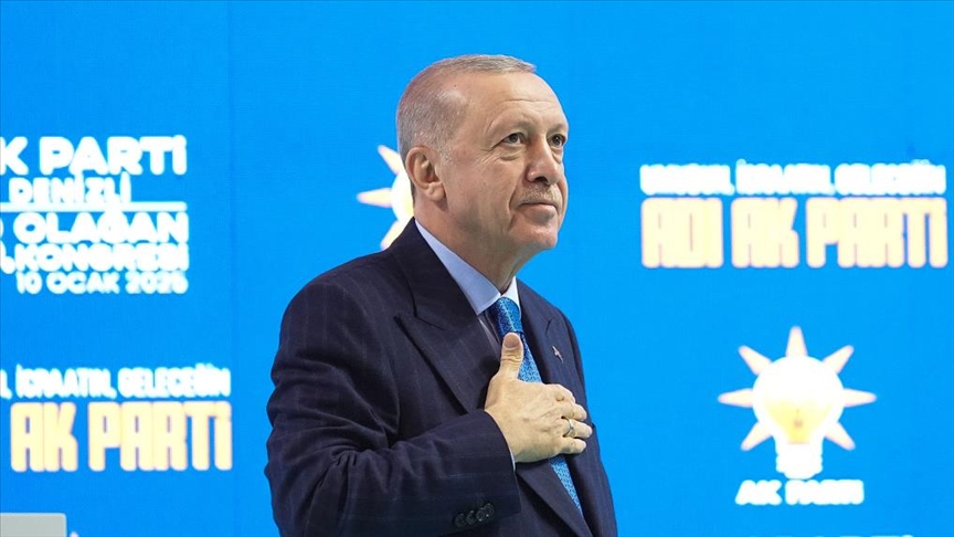 Erdoğan: Dünyada kartların yeniden karıldığı bir dönemde ağır bir mesuliyetle karşı karşıyayız