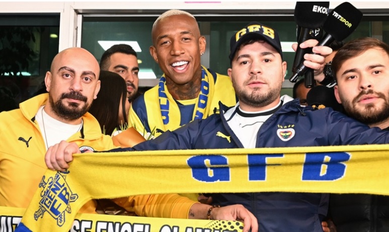 Fenerbahçe, Anderson Talisca ile sözleşme imzaladı