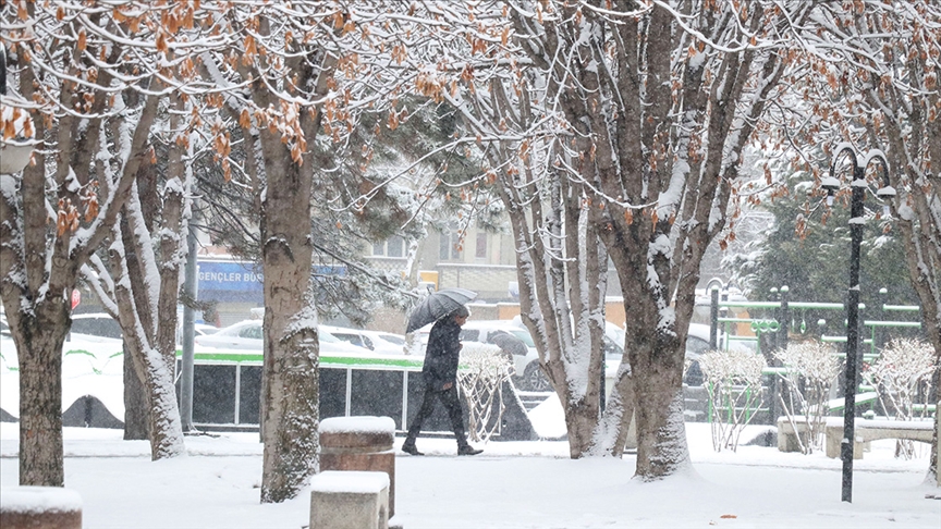 Meteoroloji'den İç Anadolu ve çevresi için kar yağışı uyarısı