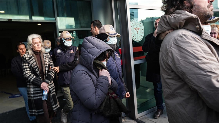 PKK/KCK operasyonunda gözaltına alınan belediye başkan yardımcıları ve meclis üyeleri adliyede