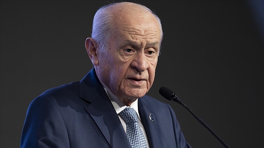 MHP Genel Başkanı Bahçeli: Nice 8 Mart Dünya Kadınlar Günü'nü karşılayıp kutlamayı temenni ediyorum