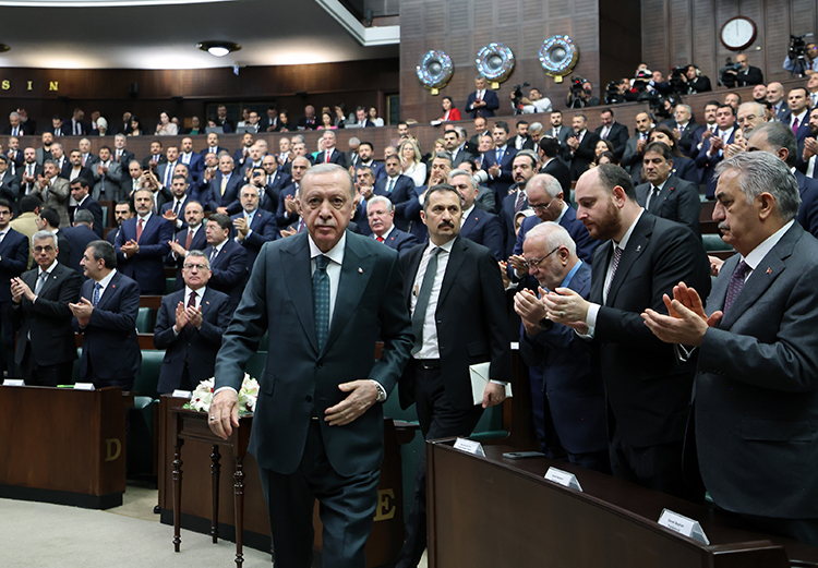 Erdoğan: Türkiye'yi 'barış diplomasisinin' merkez üslerinden biri haline getiriyoruz