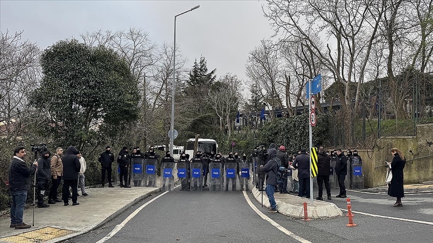 İBB'deki yolsuzluk ve terör soruşturmalarında gözaltına alınan 87 şüphelinin ifade işlemleri başladı