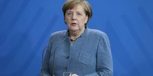 Almanya'da dördüncü Merkel dönemi