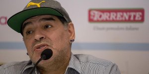 Maradona'ya mide kanaması teşhisi