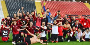 Gençlerbirliği'nin Süper Lig hasreti kısa sürdü