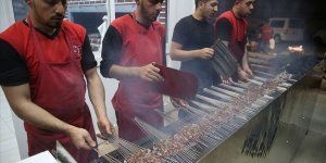 Şanlıurfa'da sahurun adı 'ciğer kebabı'