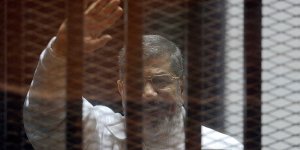 Muhammed Mursi'nin cenazesi defnedildi