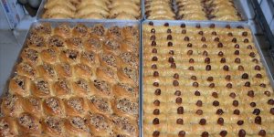 Kurban Bayramı'nda sofraları bademli baklava süsleyecek