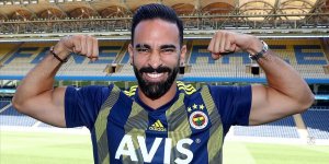 Fenerbahçeli futbolcu Adil Rami: Fenerbahçe ile şampiyonluk yaşamak istiyorum