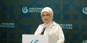 Emine Erdoğan Malezya'da YEE Türk Kültür Merkezini açtı