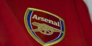 Arsenal'da yöneticiler maaşlarında indirim yaptı!