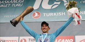 TUR 2021'in kazananı İspanyol bisikletçi Jose Manuel Diaz Gallego