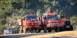 Mersin'deki orman yangını 3. gününde..