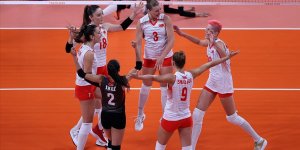 A Milli Kadın Voleybol Takımı, son olimpiyat şampiyonu Çin'i 3-0 yendi