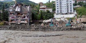 Karadeniz'deki sel felaketinde can kaybı 57'ye yükseldi