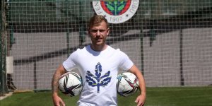 Fenerbahçe'nin yeni transferi Max Meyer, forma giymeye hazır