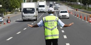 Boğaziçi Triatlonu nedeniyle pazar günü İstanbul'da bazı yollar trafiğe kapatılacak