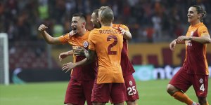 Galatasaray, UEFA Avrupa Ligi'ne 3 puanla başladı