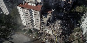 İzmir'deki deprem konutlarının teslimine depremin yıl dönümünde başlanacak