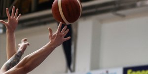 Fenerbahçe Kadın Basketbol Takımı'nda 2 oyuncu Kovid-19'a yakalandı