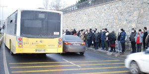 Arıza yapan İETT otobüsü trafiğin aksamasına neden oldu