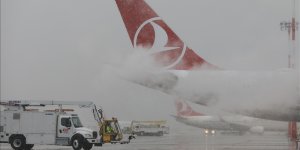 THY İstanbul Havalimanı operasyonlarını 00.00'a kadar durdurdu